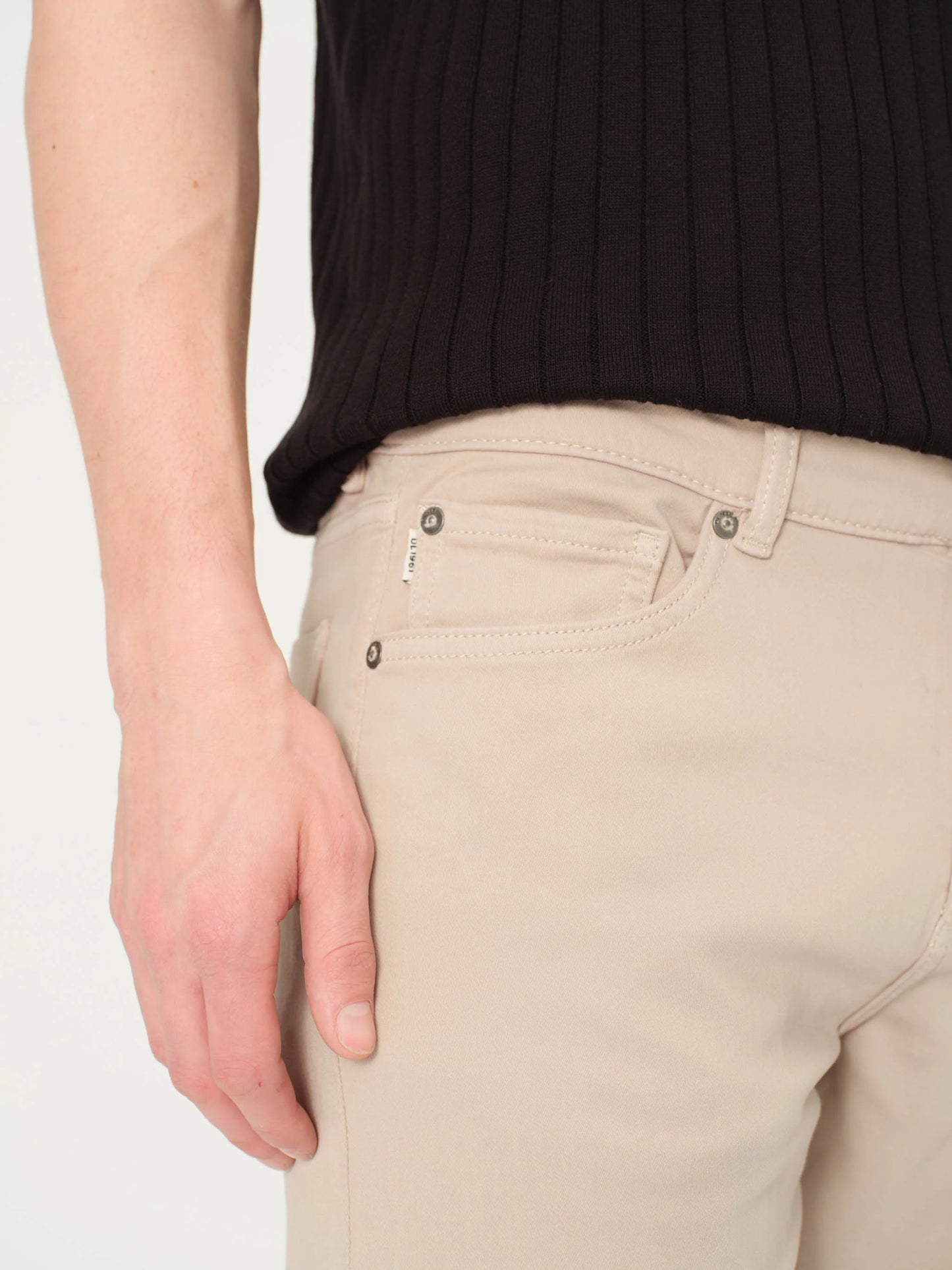 Russell Slim Straight Jeans Orion - DL1961