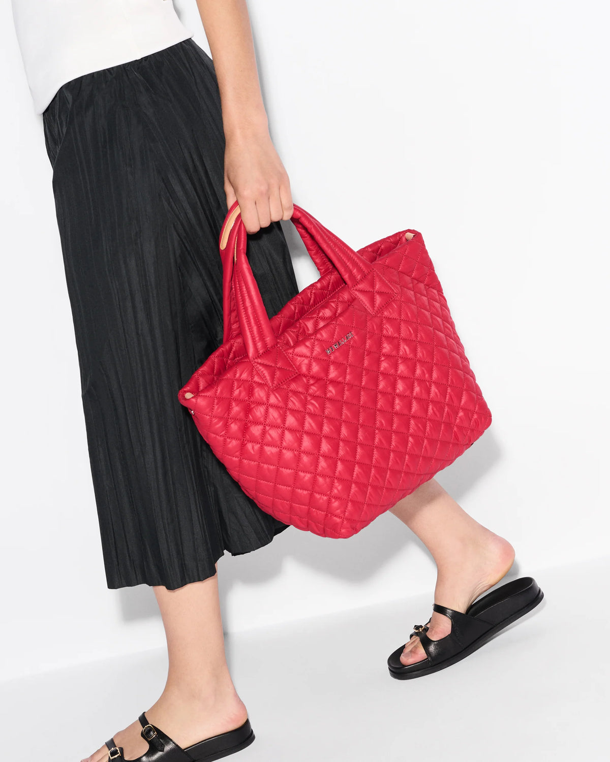 Small Metro Tote Deluxe Apple Red - MZ Wallace