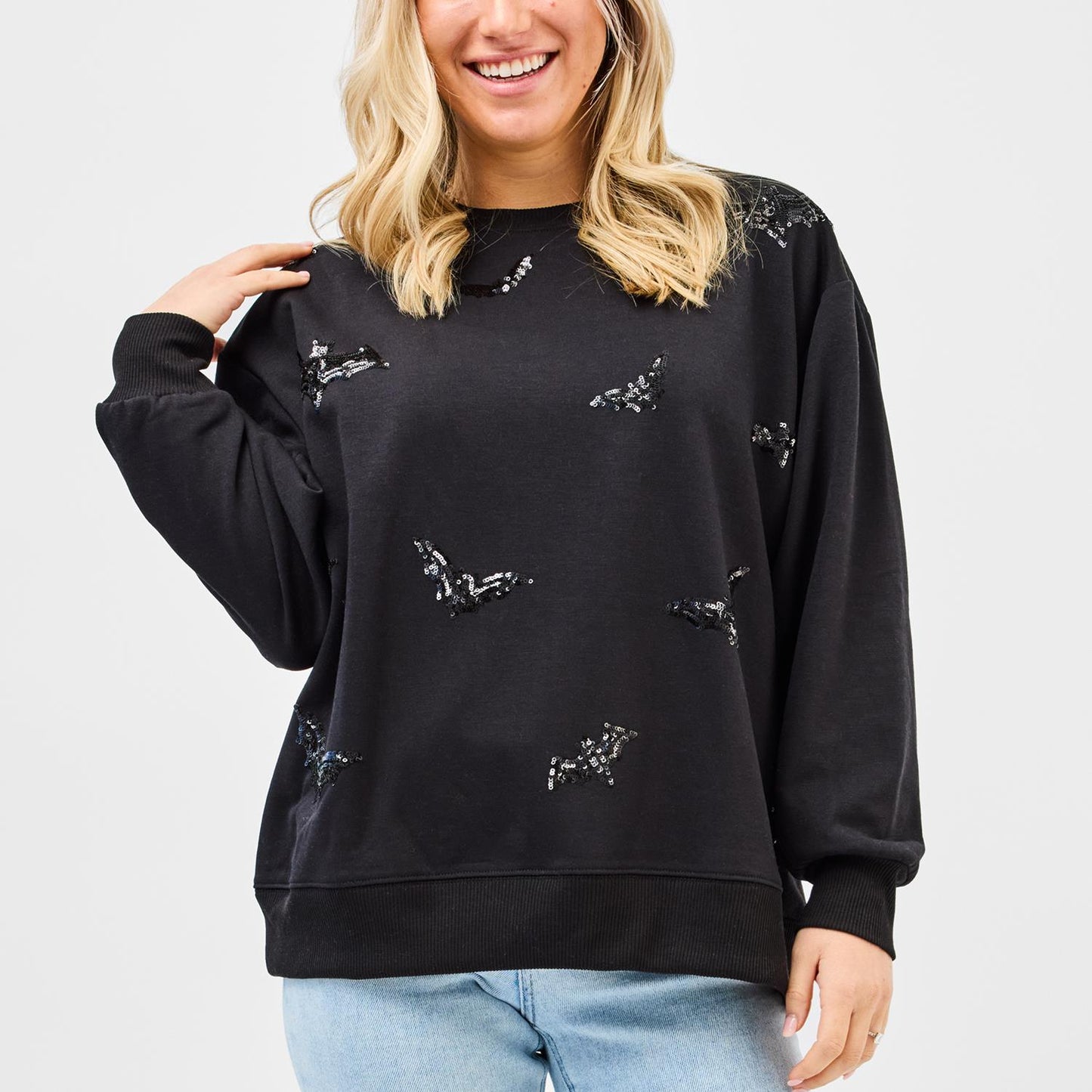 Sarah Bats Sweatshirt Black - Mary Square