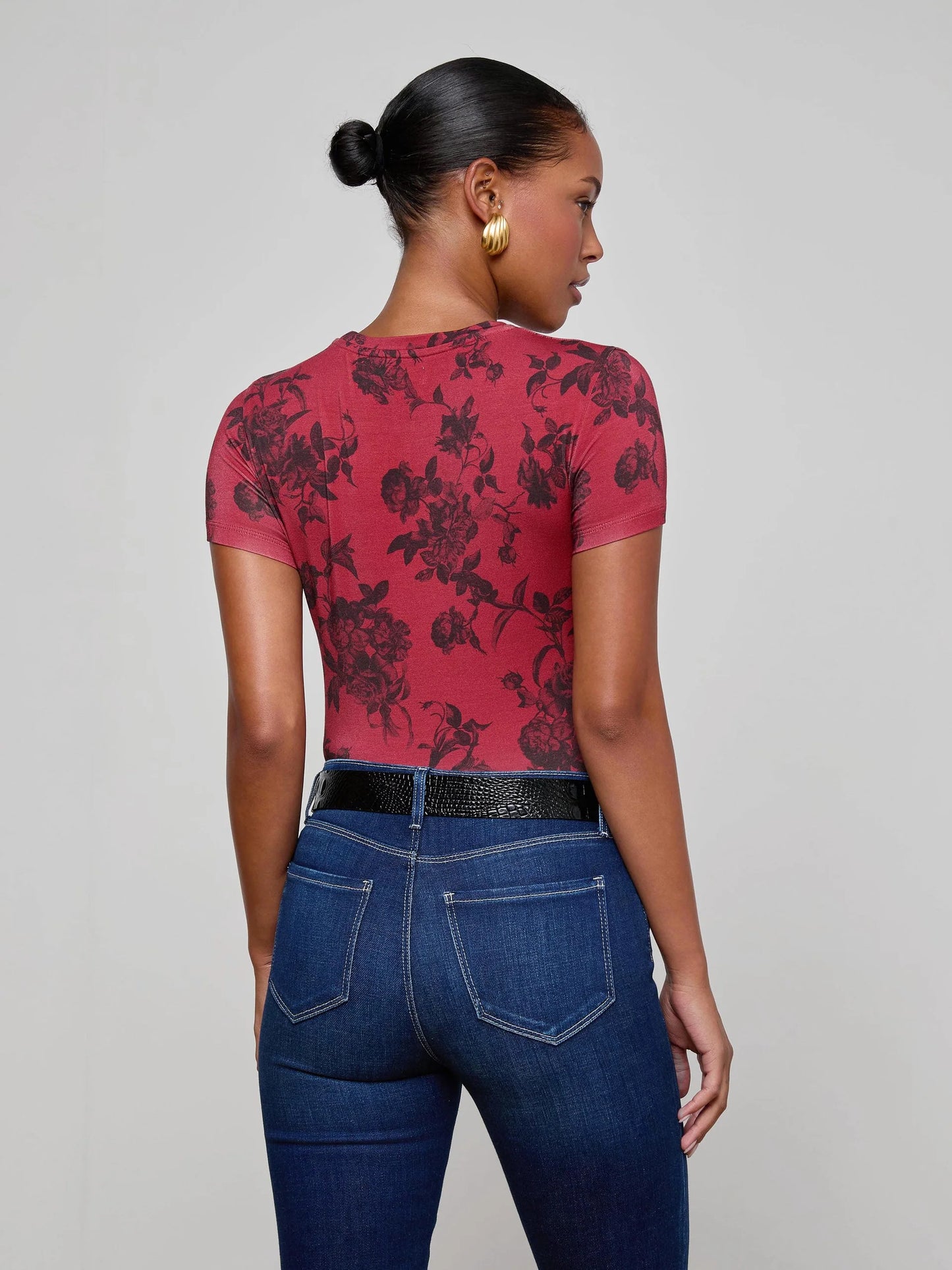 Ressi Fitted Tee Burgundy Painterly Floral - L'AGENCE