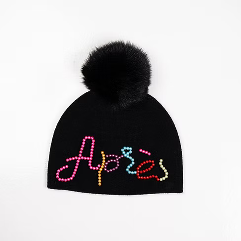 Beaded Après Beanie Black - Mitchie's