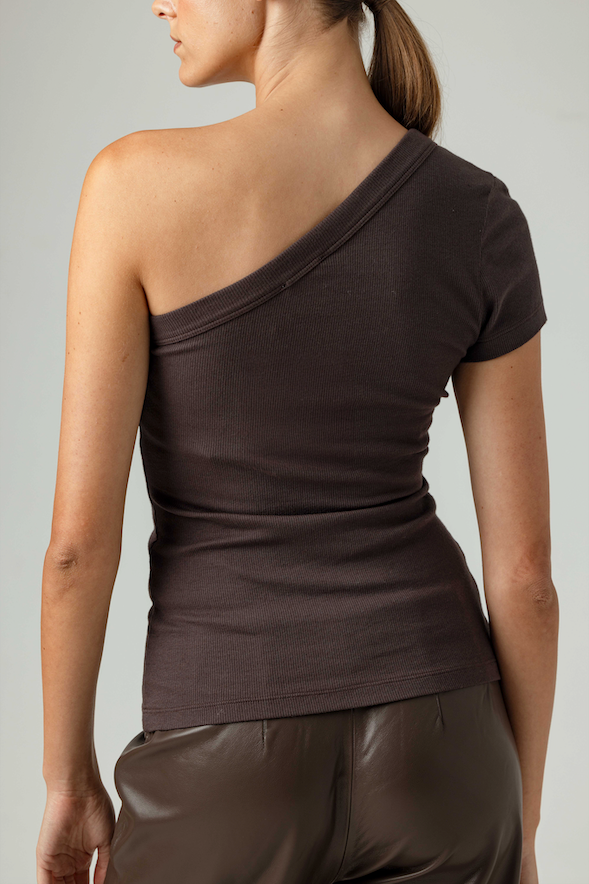 Delta Tee Chocolate Brown - Sundays