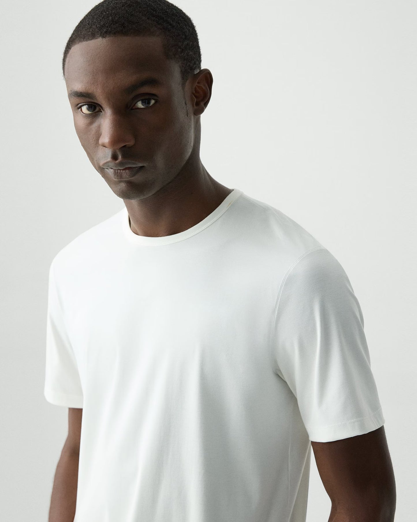 Crewneck Tee Perform Jersey White - Theory Men