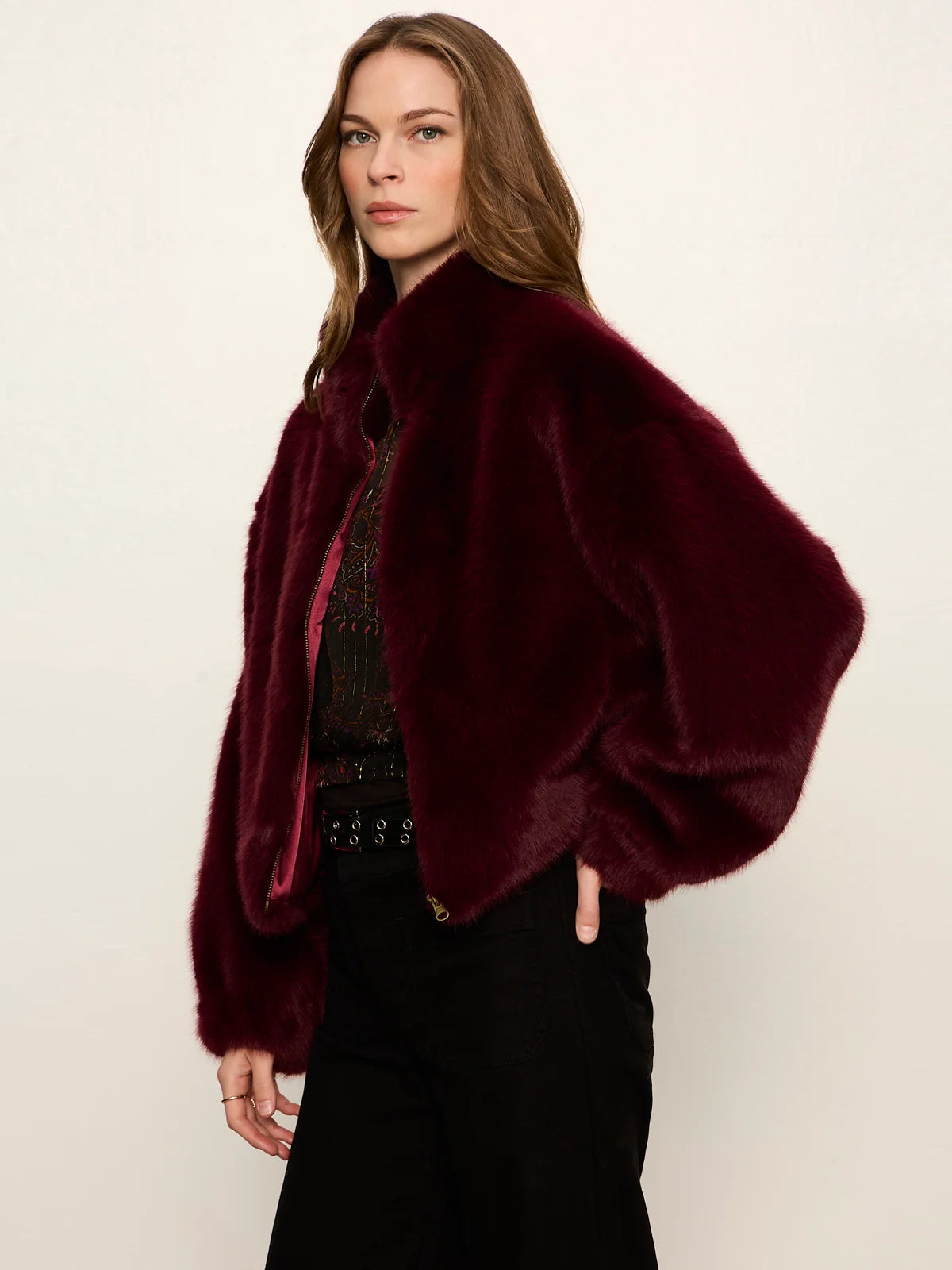 Everest Fur Bomber Bordeaux - Sanctuary