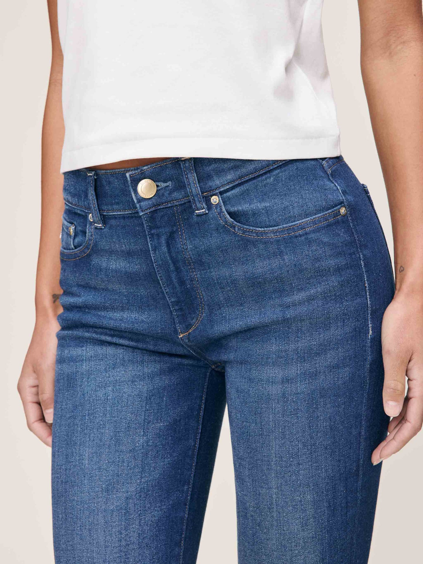 Mara Straight Mid Rise Instasculpt Ankle Jeans Santa Monica - DL1961