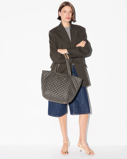 Medium Metro Tote Deluxe Magnet - MZ Wallace