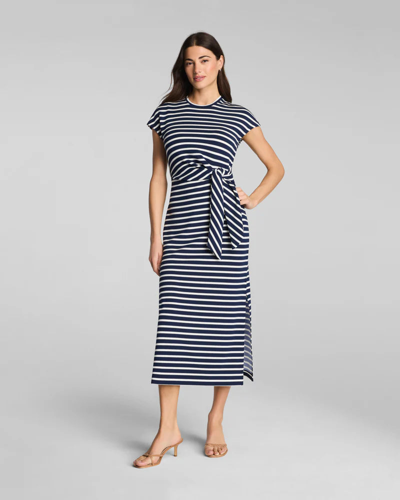 Airessentials Tie-Waist Maxi Dress Timeless Navy/Powder Stripe - SPANX