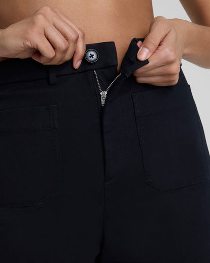 Stretch Twill Shorts With Patch Pockets Classic Black - SPANX
