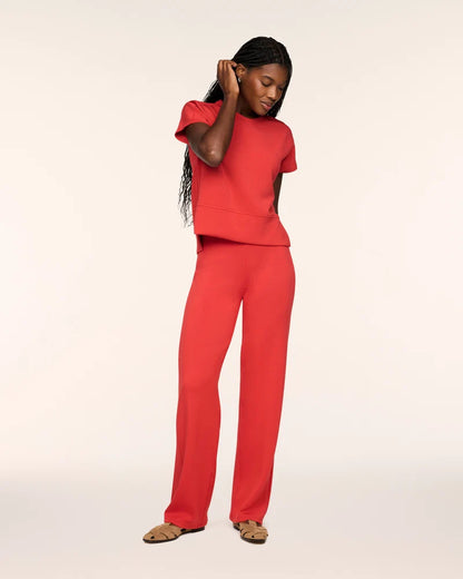 Airessentials Straight Leg Pant Lip Stain - SPANX