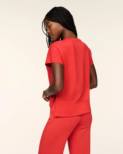 Airessentials Crewneck Tee Lip Stain - SPANX