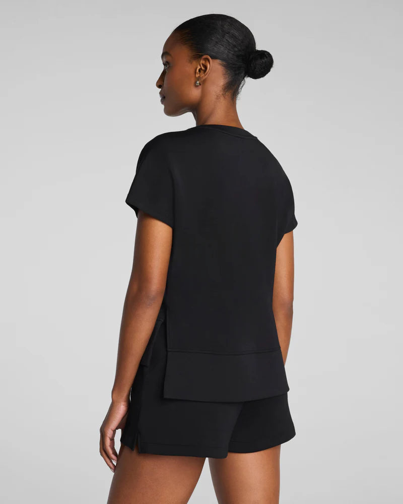 Airessentials Crewneck Tee Very Black - SPANX