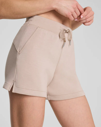 Airessentials Short 5 Dune - SPANX