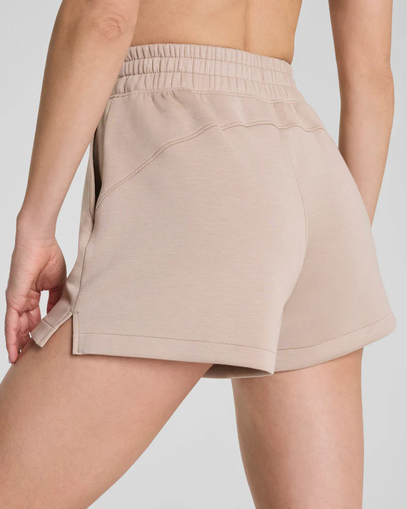 Airessentials Short 5 Dune - SPANX