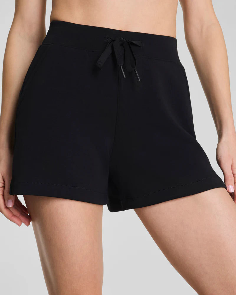 Airessentials Short 5 Very Black - SPANX