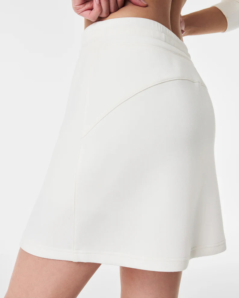 AirEssentials Mini Skort Powder - SPANX