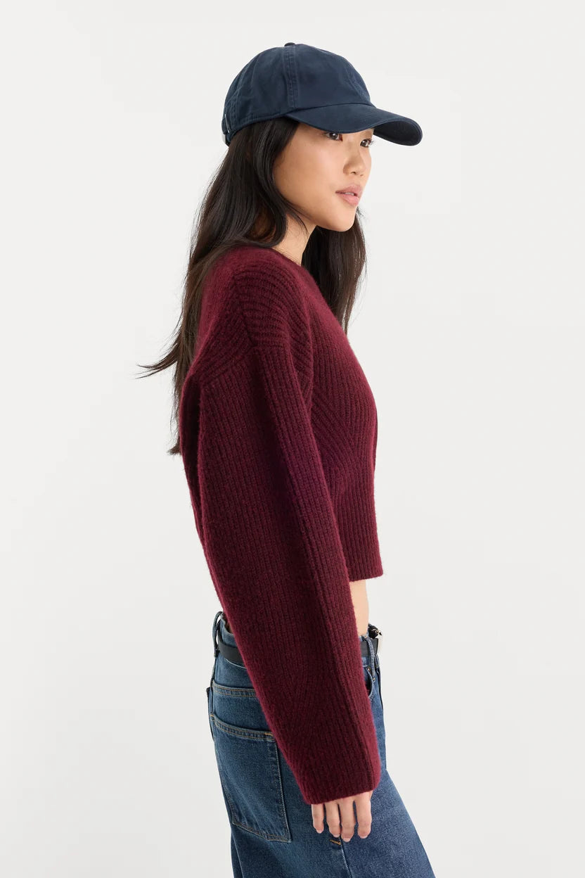 The Chunky Knit Sweater Berry Noir - Good American