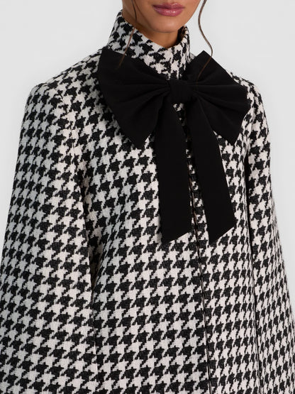 Philippa Cropped Cape Black/Off White - Alice + Olivia