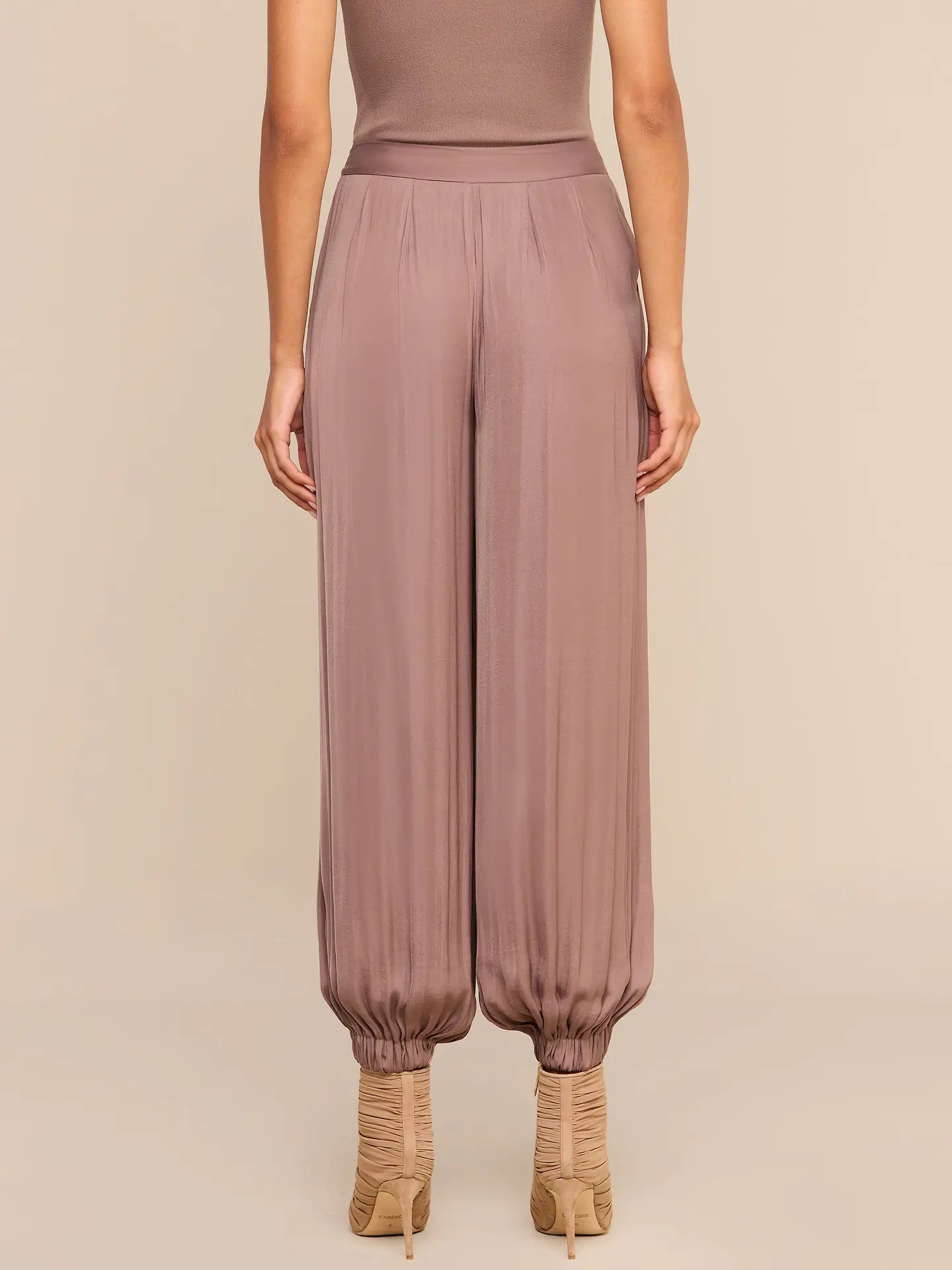 Palmer Satin Pant Cardamom - L'AGENCE