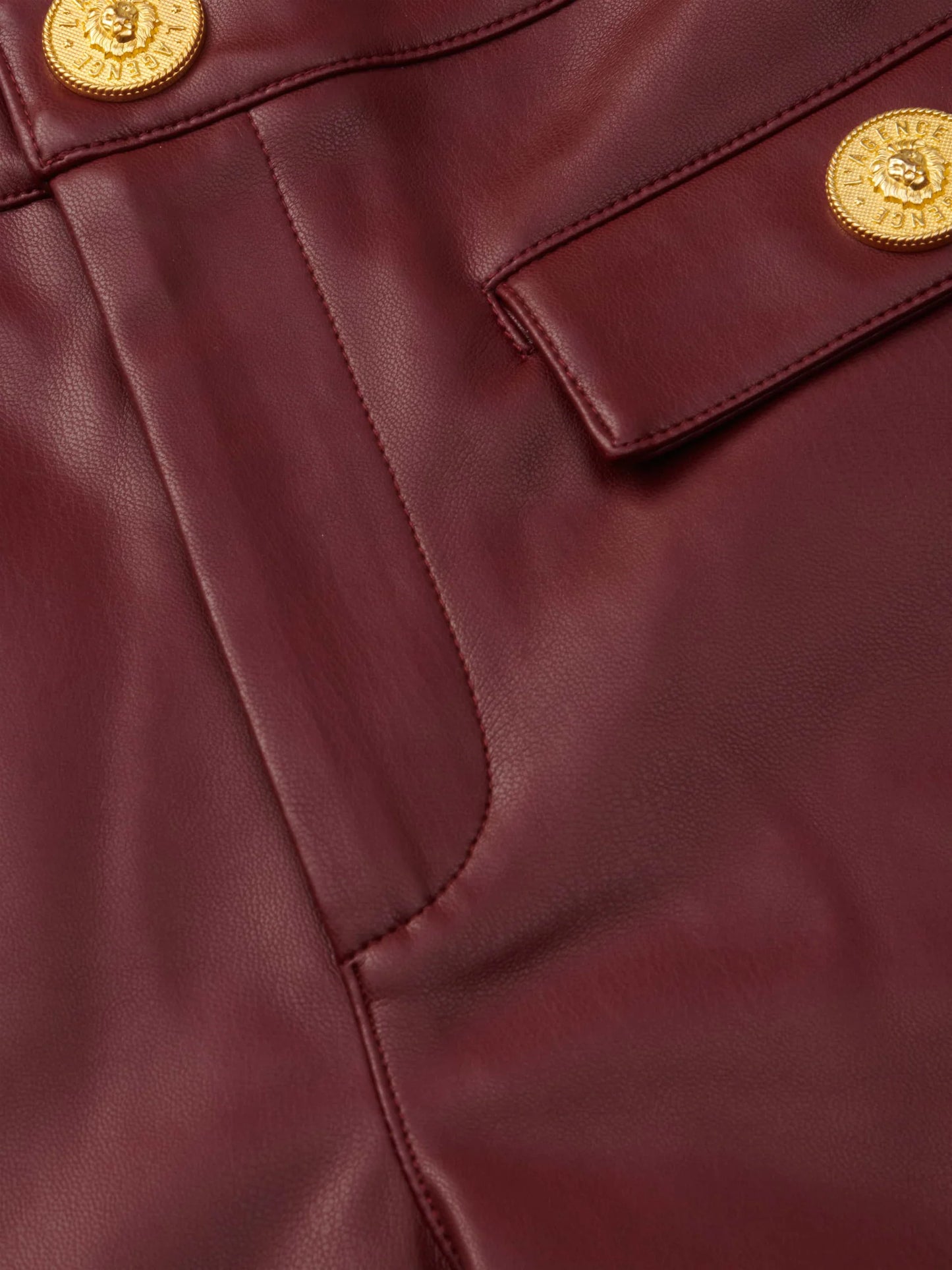 Dionne Vegan Leather Short Black Cherry - L'AGENCE