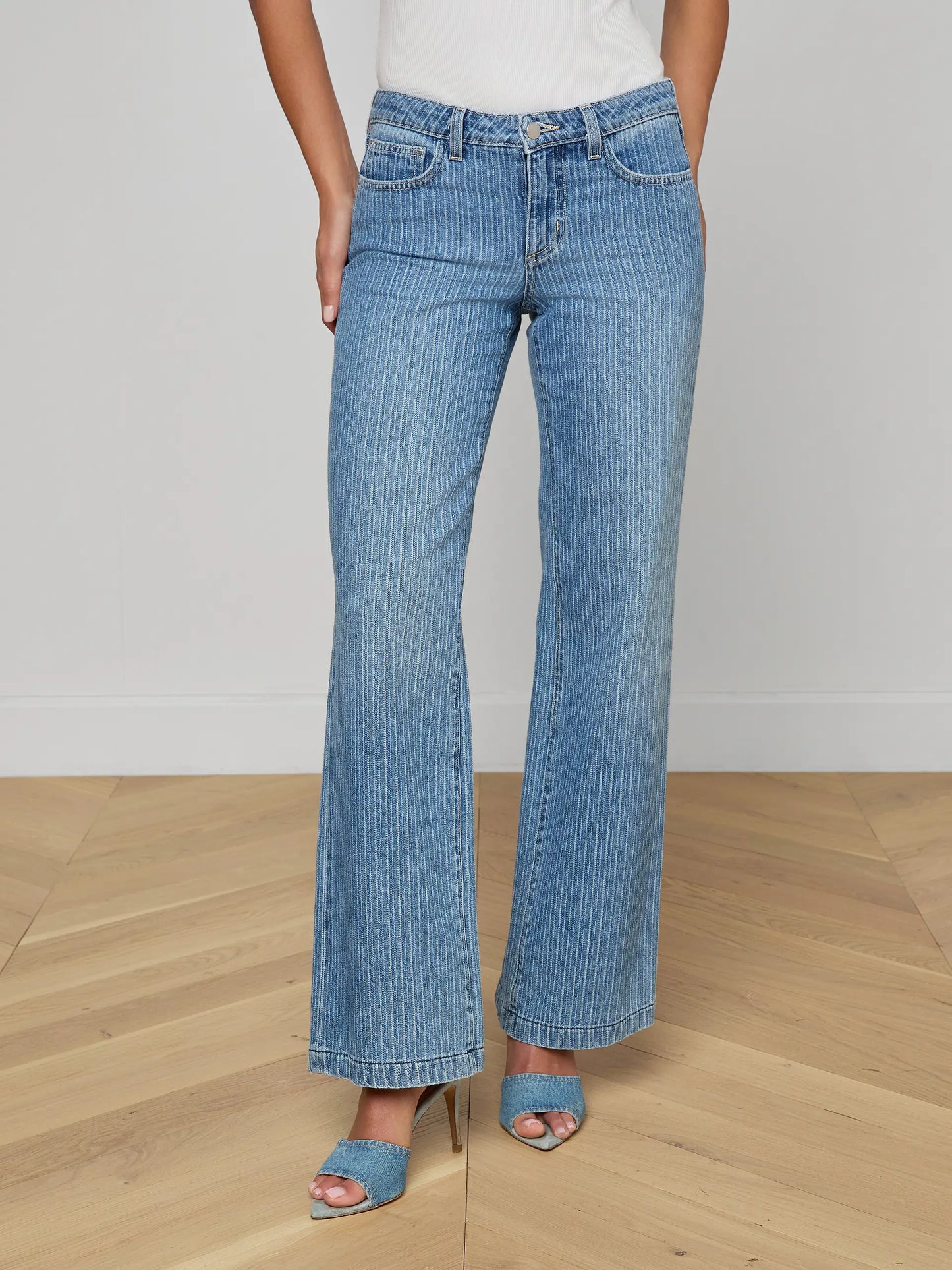 Joanne Low-Rise Wide-Leg Jean Carmel - L'AGENCE