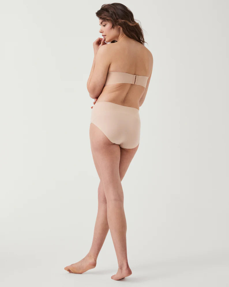 Up For Anything Strapless Bra Champagne Beige - SPANX – Jackie Z Style Co.