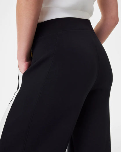 AirEssentials Striped Track Pant Very Black - SPANX AirEssentials Striped Track Pant Very Black - SPANX