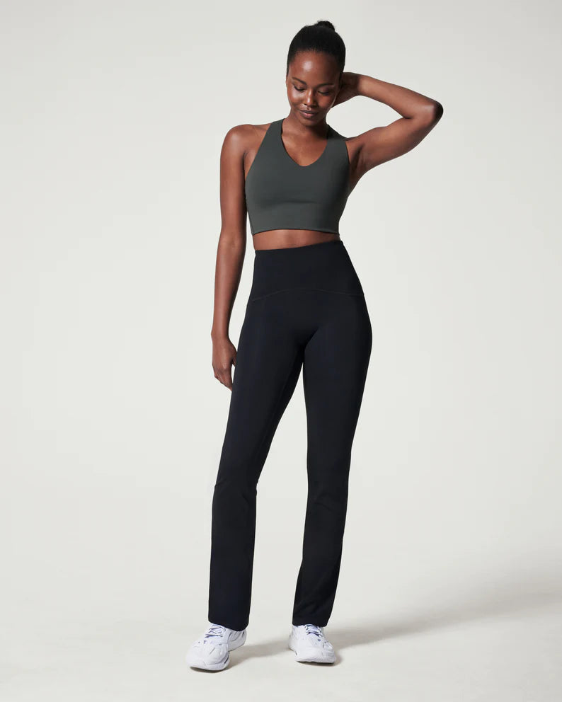 Booty Boost Flare Yoga Pant Very Black - SPANX