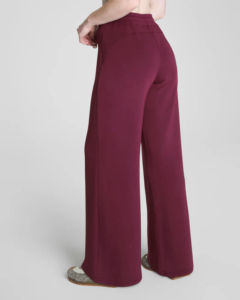 Airessentials Wide Leg Pant Plum Berry - SPANX