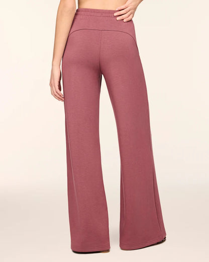 Airessentials Wide Leg Pant Rum Raisin - SPANX