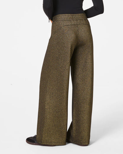 Airessentials Wide Leg Pant Very Black/Gold Shimmer - SPANX