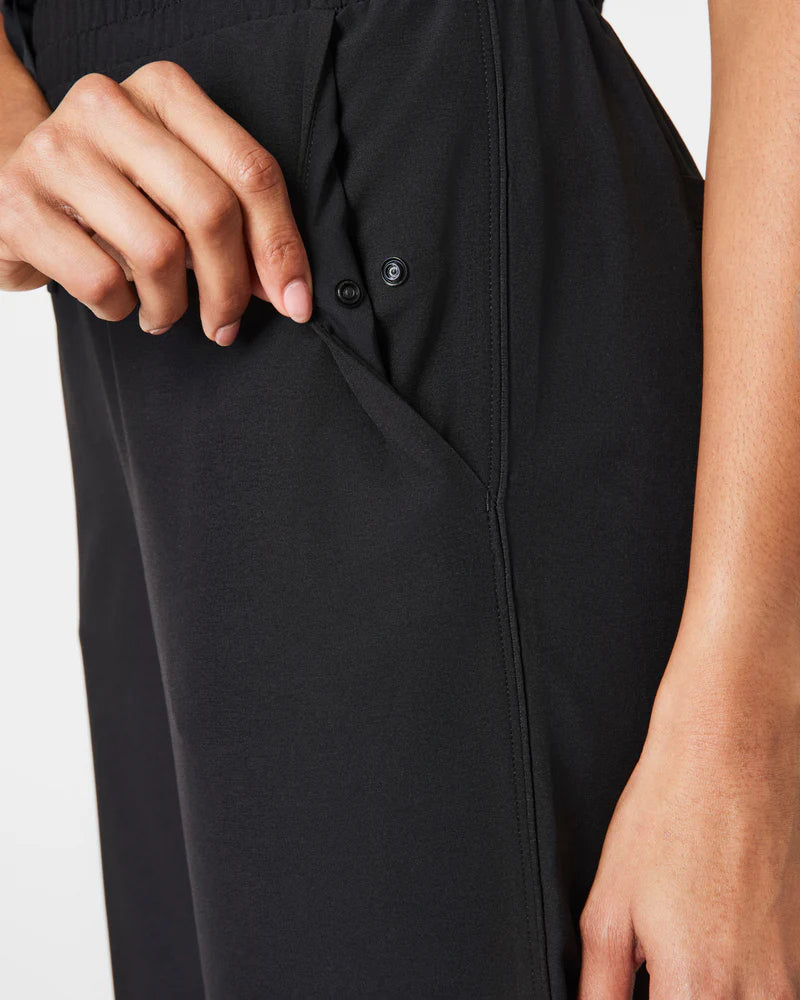 On The Move Slim Pant Very Black - SPANX
