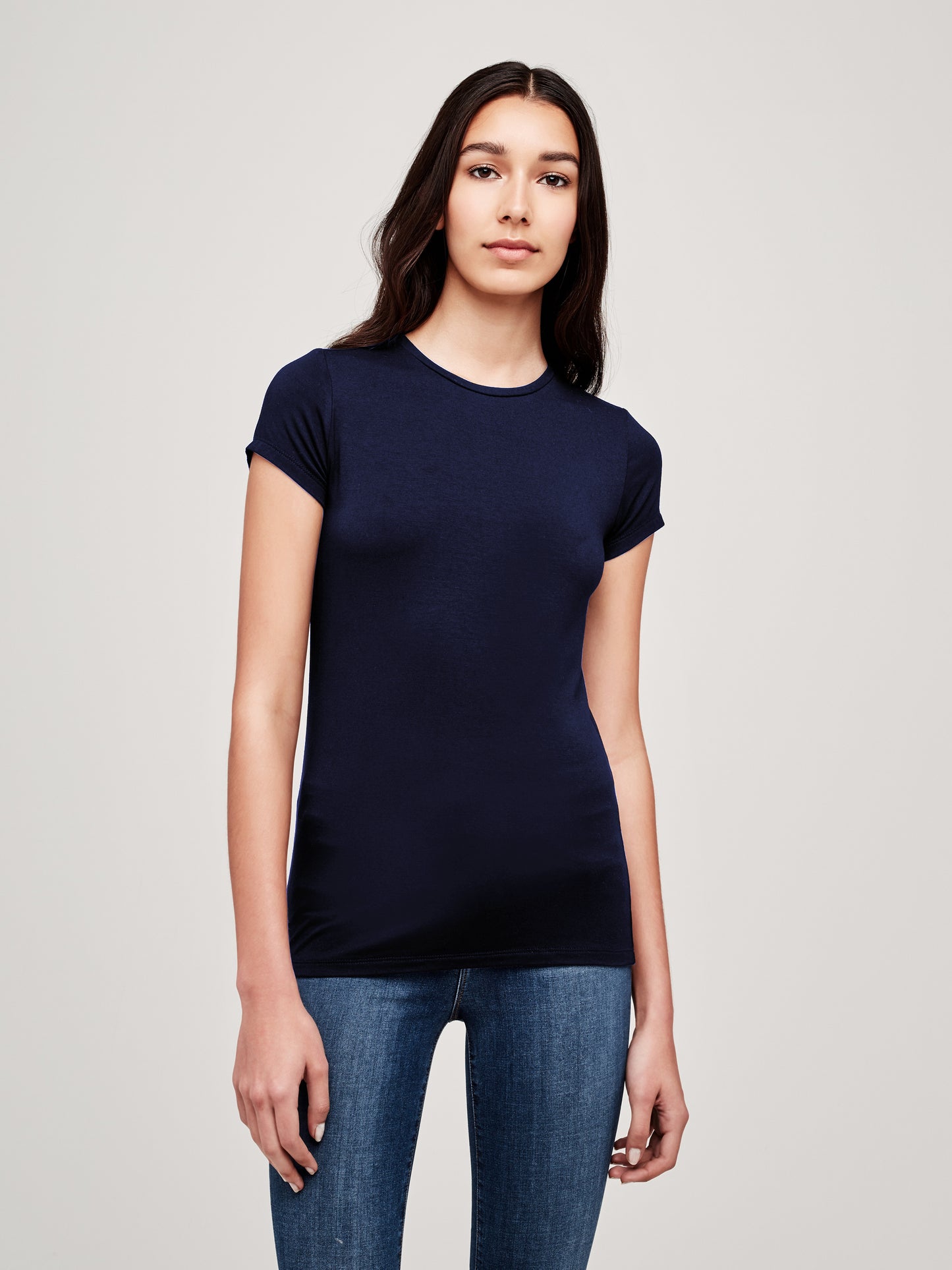 Ressi Fitted Tee Midnight - L'AGENCE