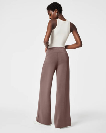 AirEssentials Wide Leg Pant Smoke - SPANX