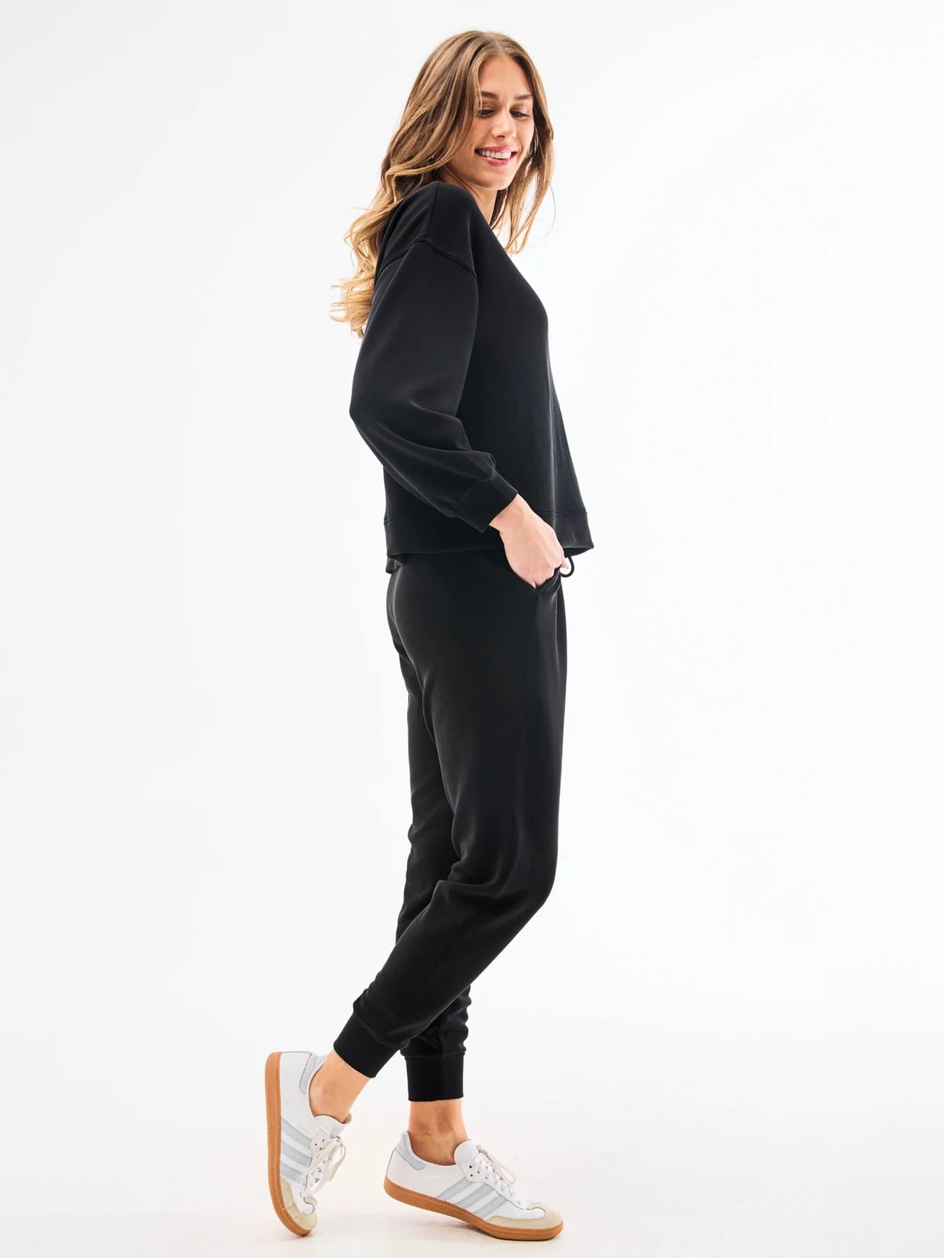 Cora Jogger Pants Black - Mary Square