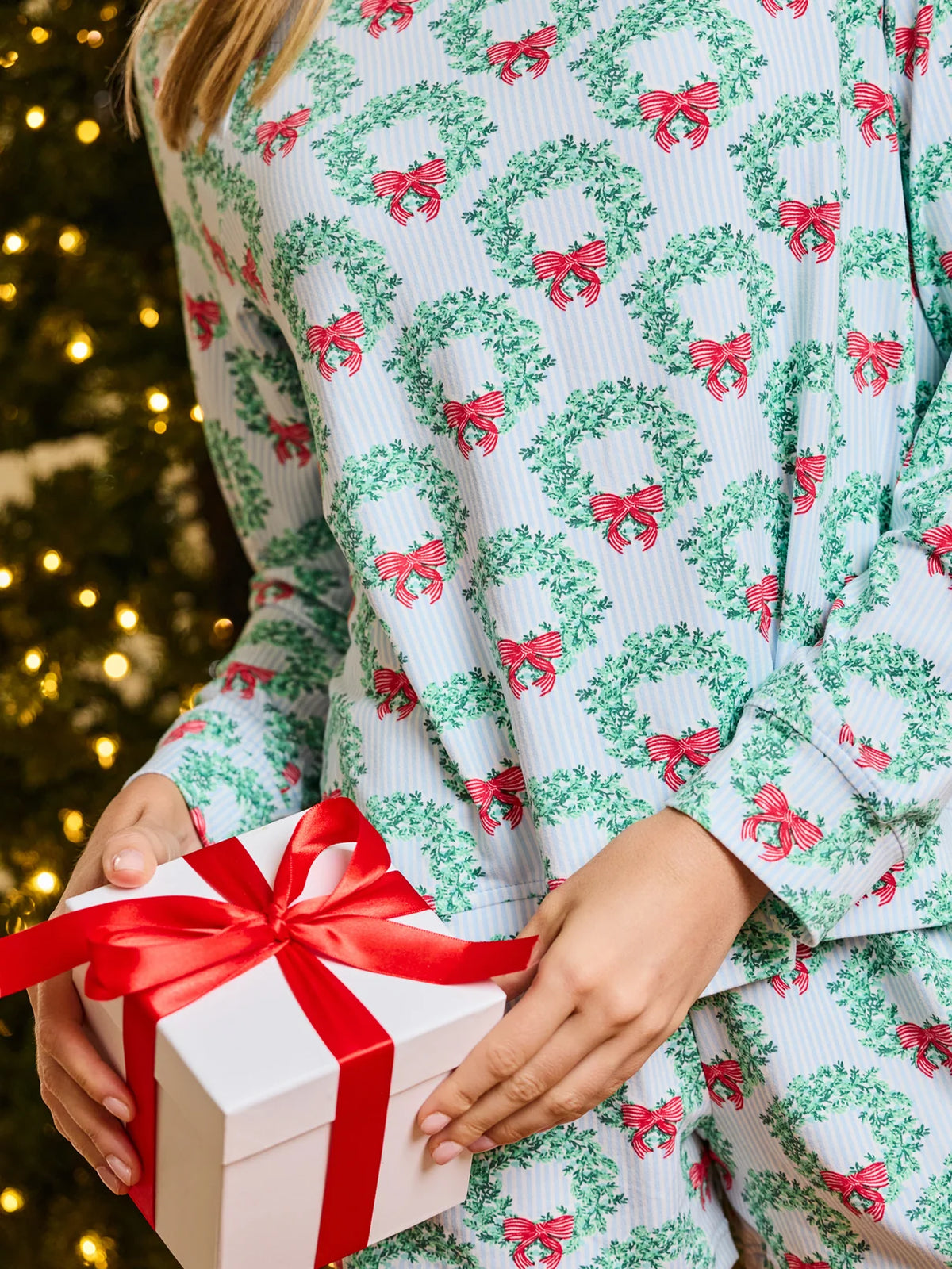 Annie Shorts Set Wreath & Ribbon - Mary Square