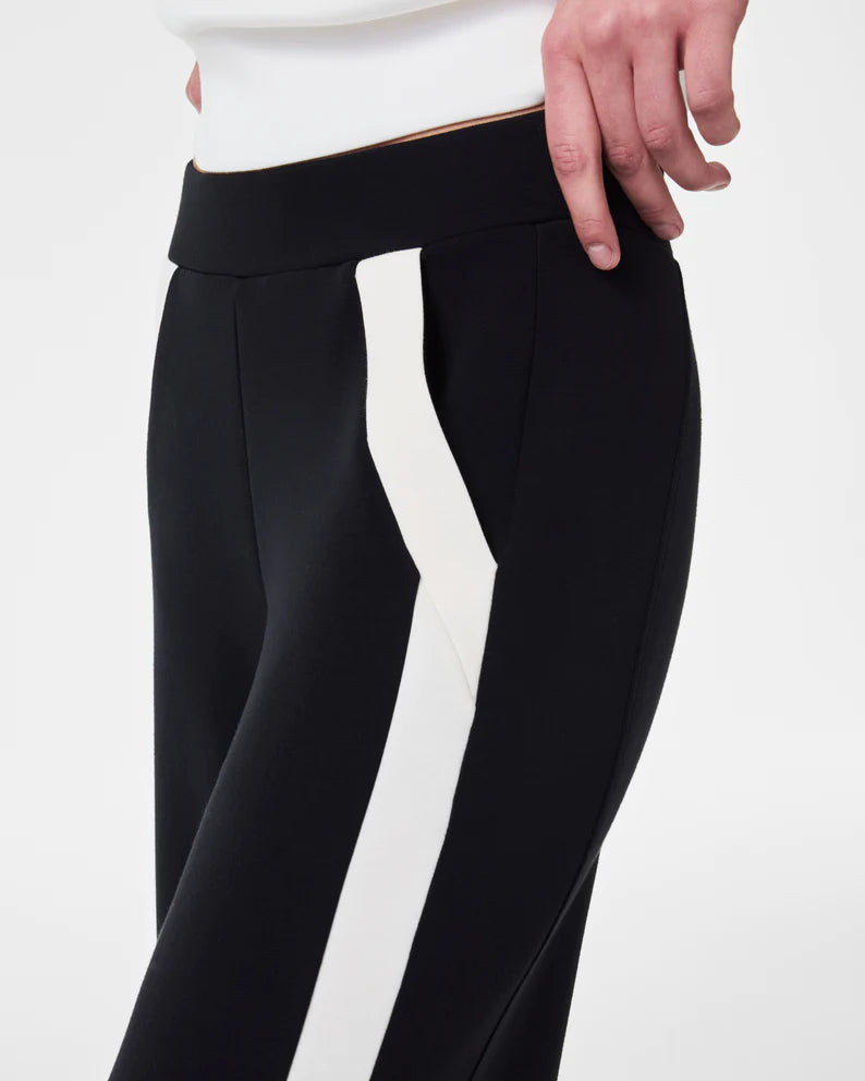 AirEssentials Striped Track Pant Very Black - SPANX