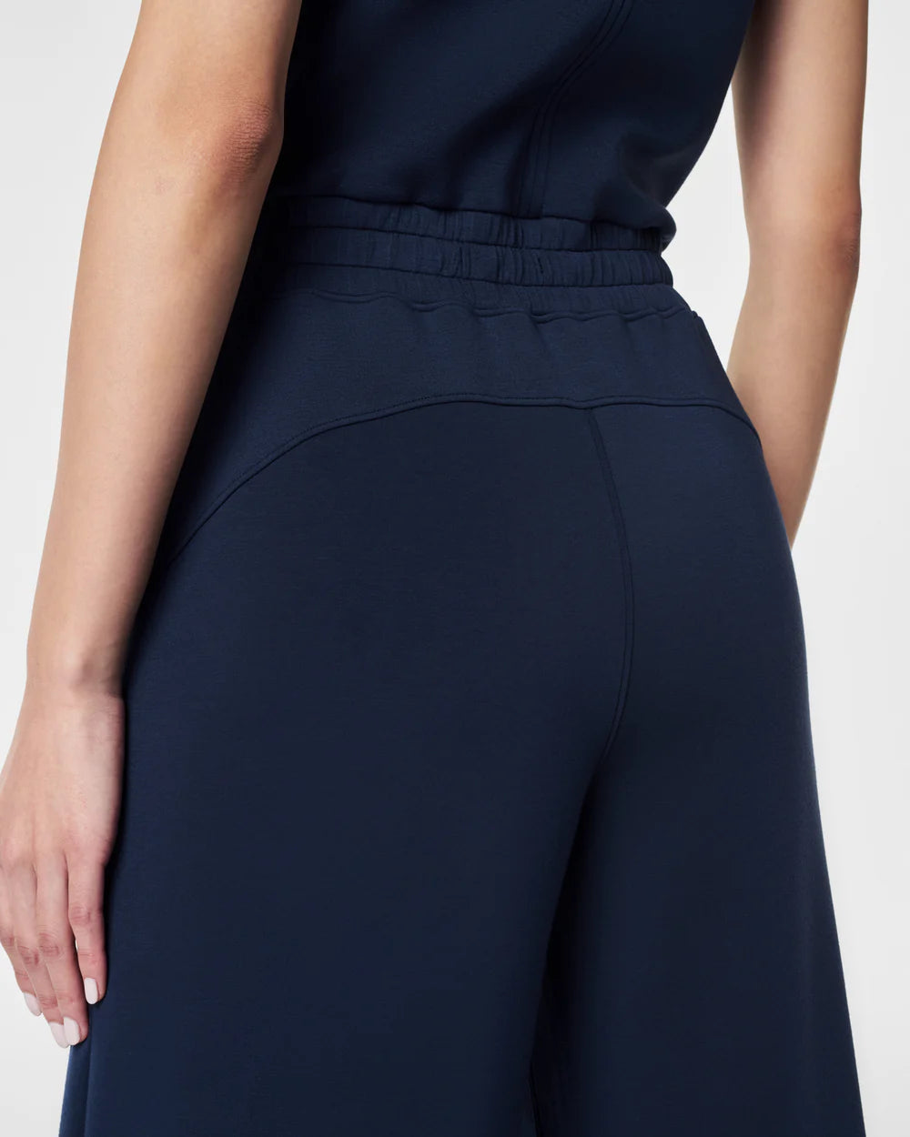 AirEssentials Jumpsuit TImeless Navy - SPANX