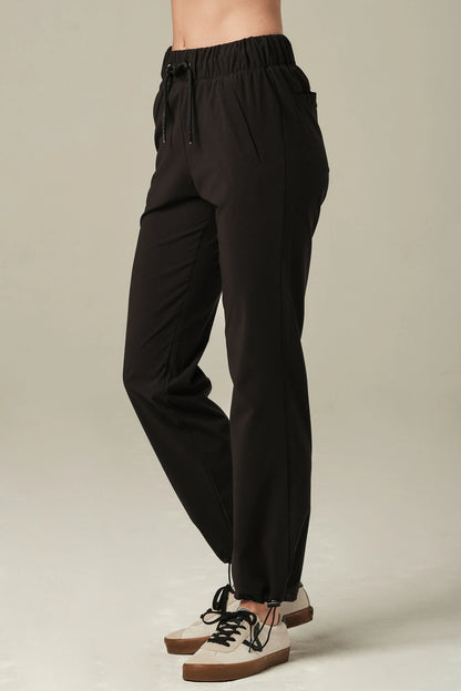 Vacation Mode Jogger Black - 925 FIT