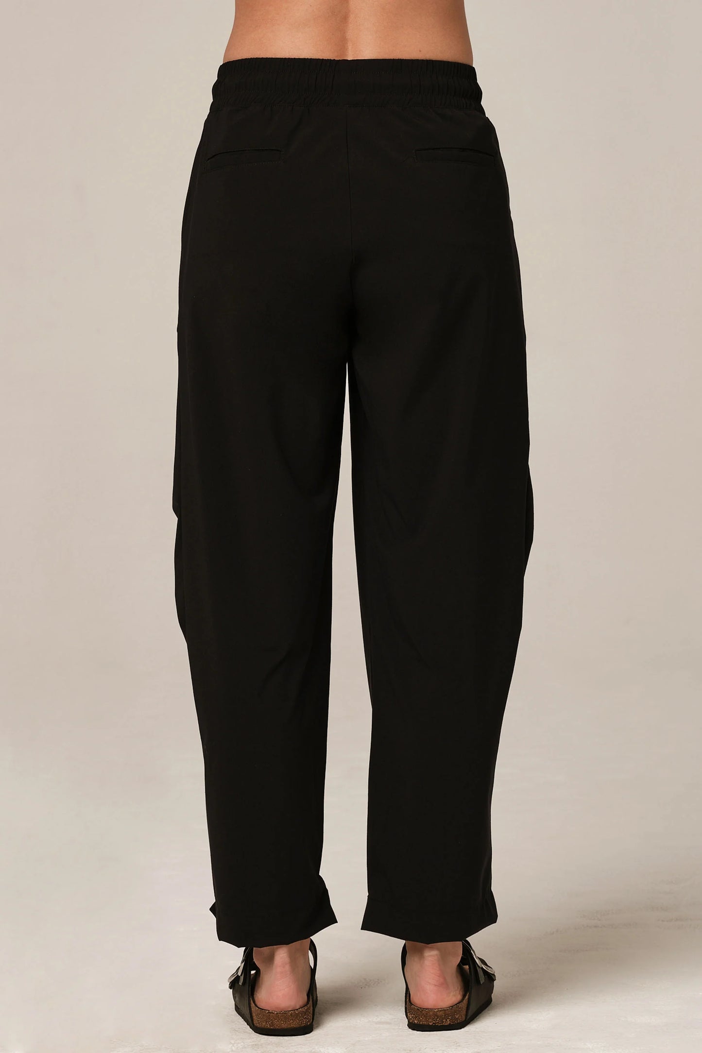 Big Deal Jogger Black - 925 FIT