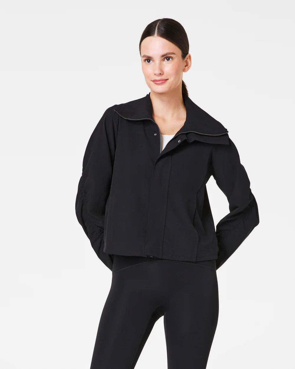 On The Move Cinched Jacket Very Black - SPANX