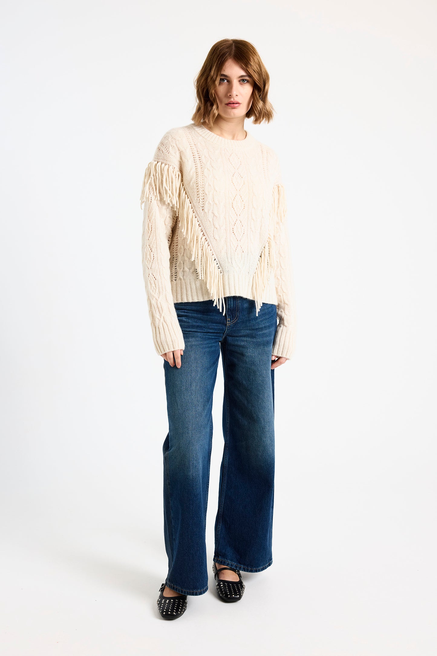 Cable Fringed Crew Neck Jumper Lace - Brodie Cashmere