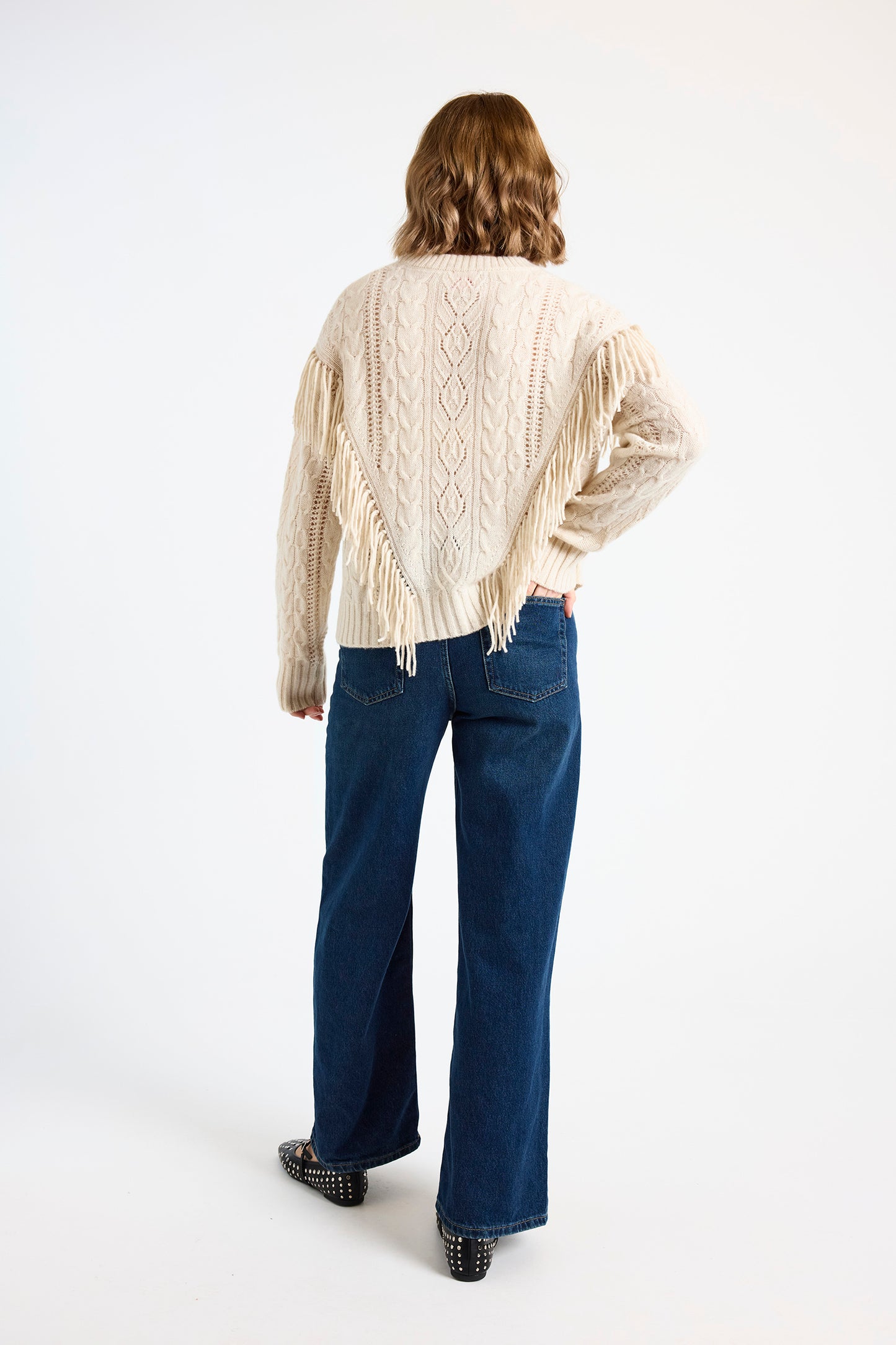 Cable Fringed Crew Neck Jumper Lace - Brodie Cashmere