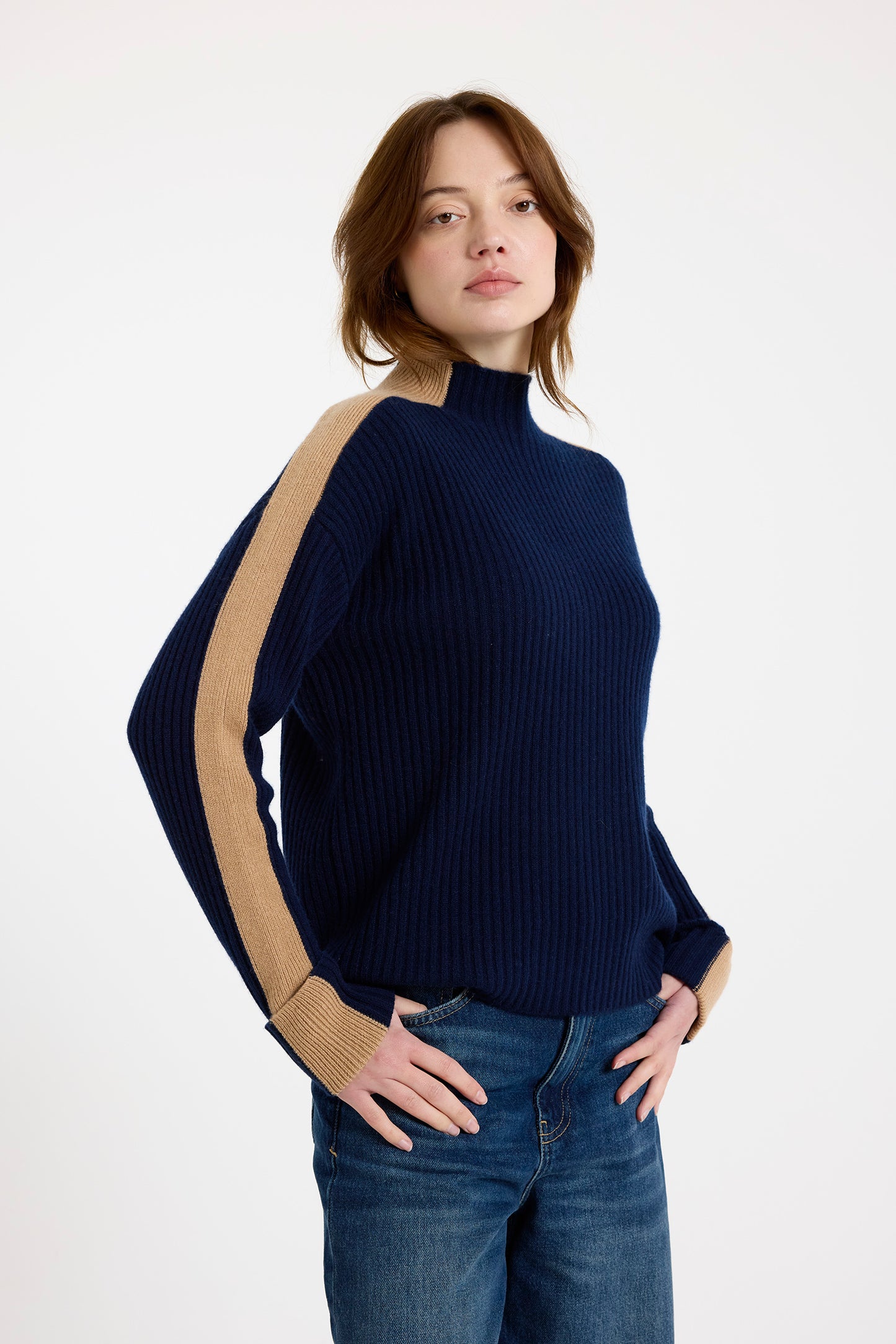 Chamonix Mock Neck Jumper Navy/Camel - Brodie Cashmere