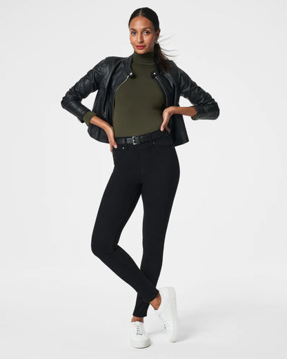 Ankle Skinny Jeans Clean Black - SPANX