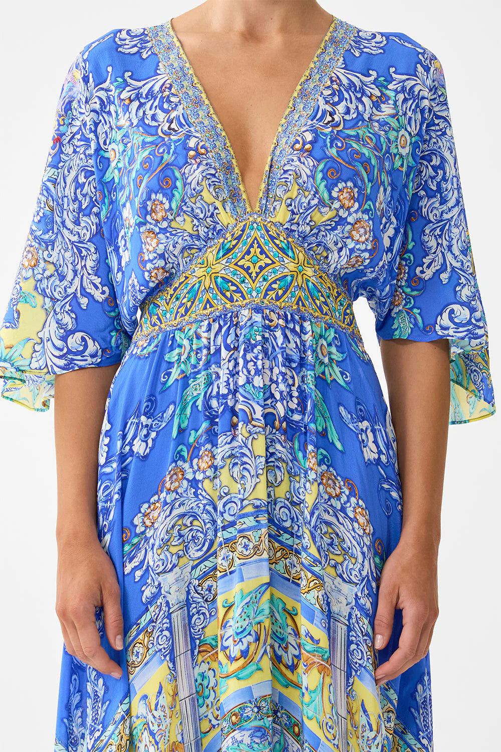 Waisted Dress With Hem Ruffle Beneath The Andalusian Sun - Camilla
