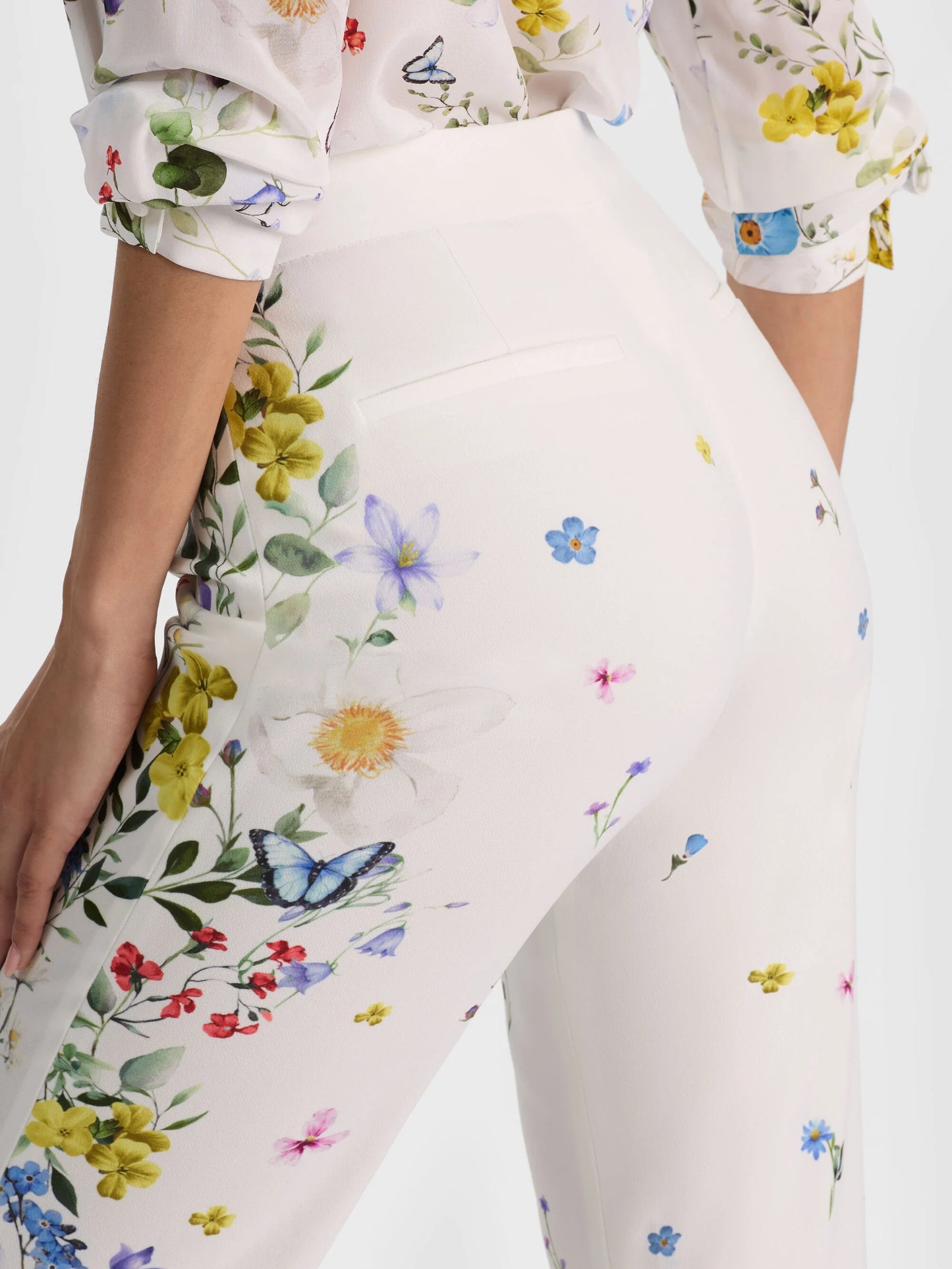 Andrew Pant Twisting Vines Off White - Alice + Olivia