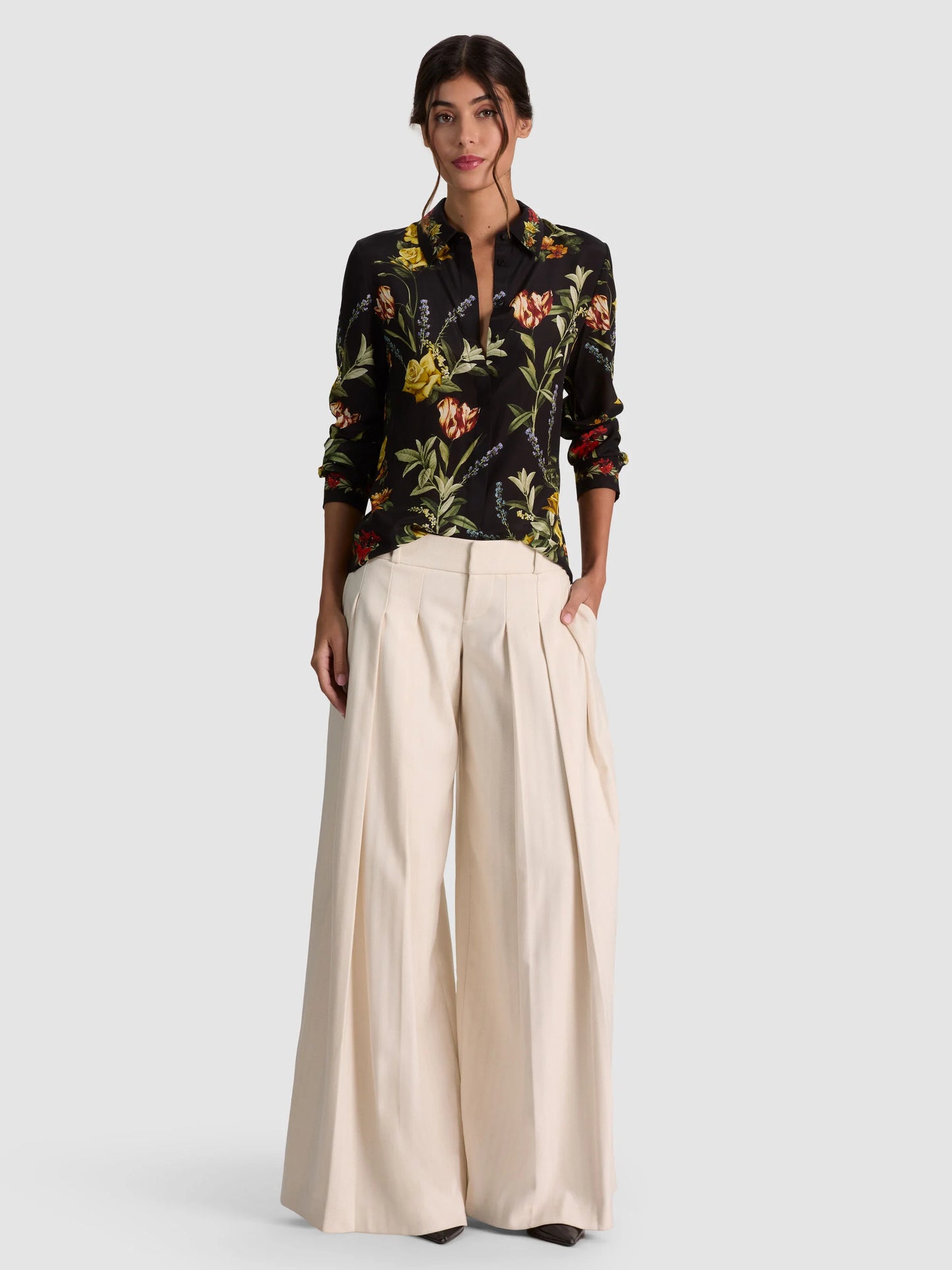 Willa Silk Blouse Desert Sprigs Black - Alice + Olivia