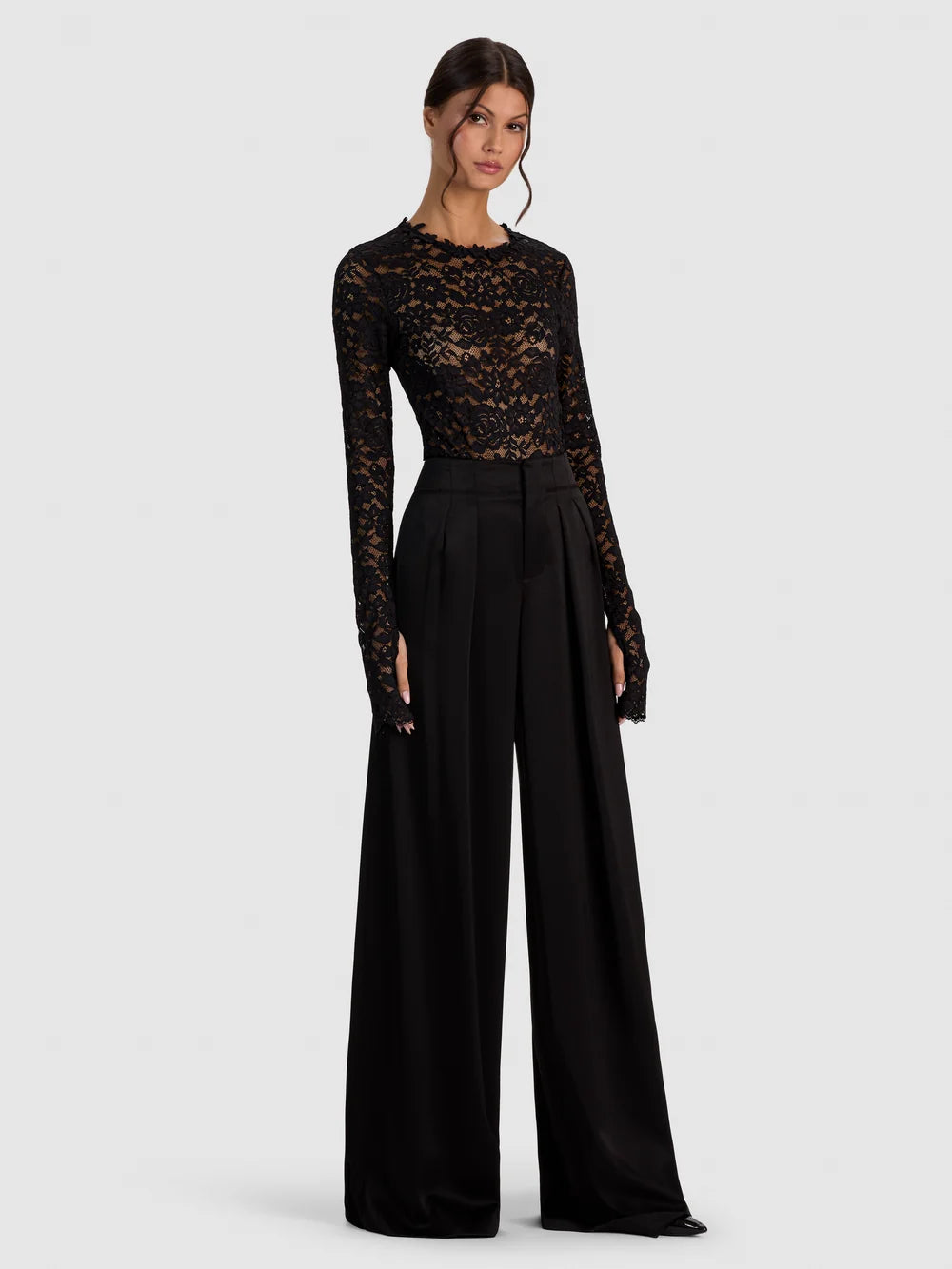 Taeyn Lace Bodysuit Black - Alice + Olivia