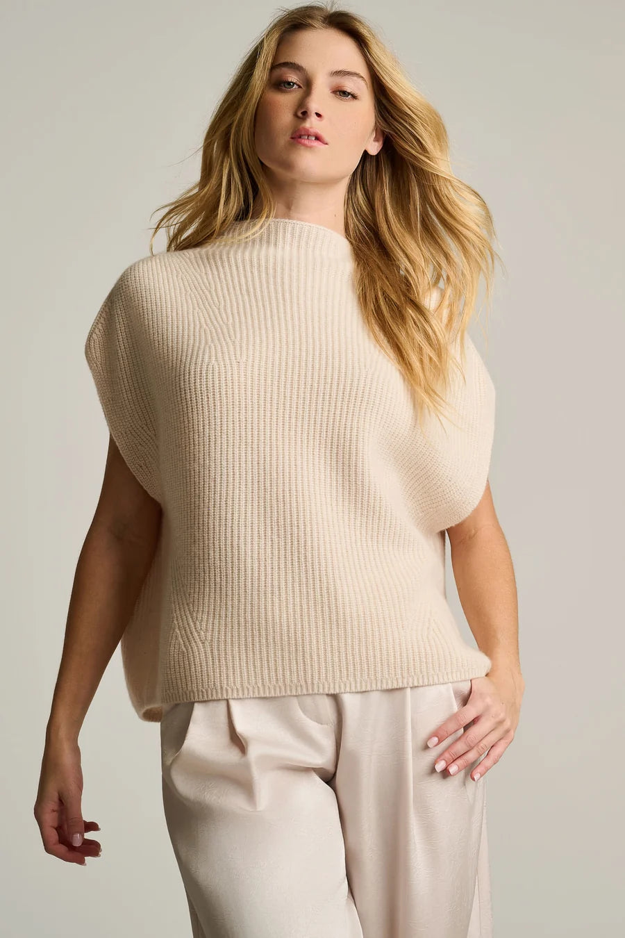 Pure Cashmere Popover Feather - Lisa Todd