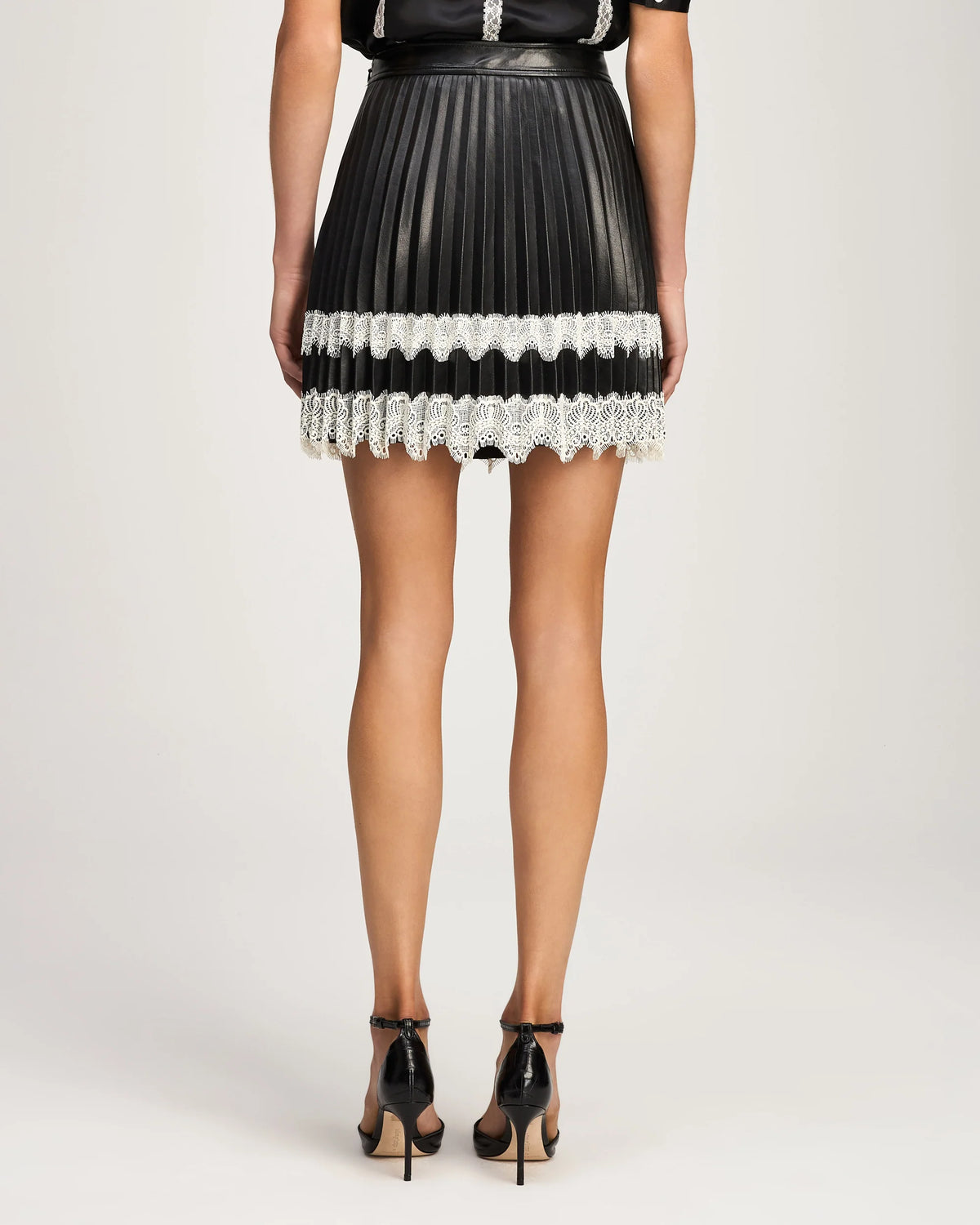 Vegan Leather Laney Skirt Black/Ivory - Cinq à Sept